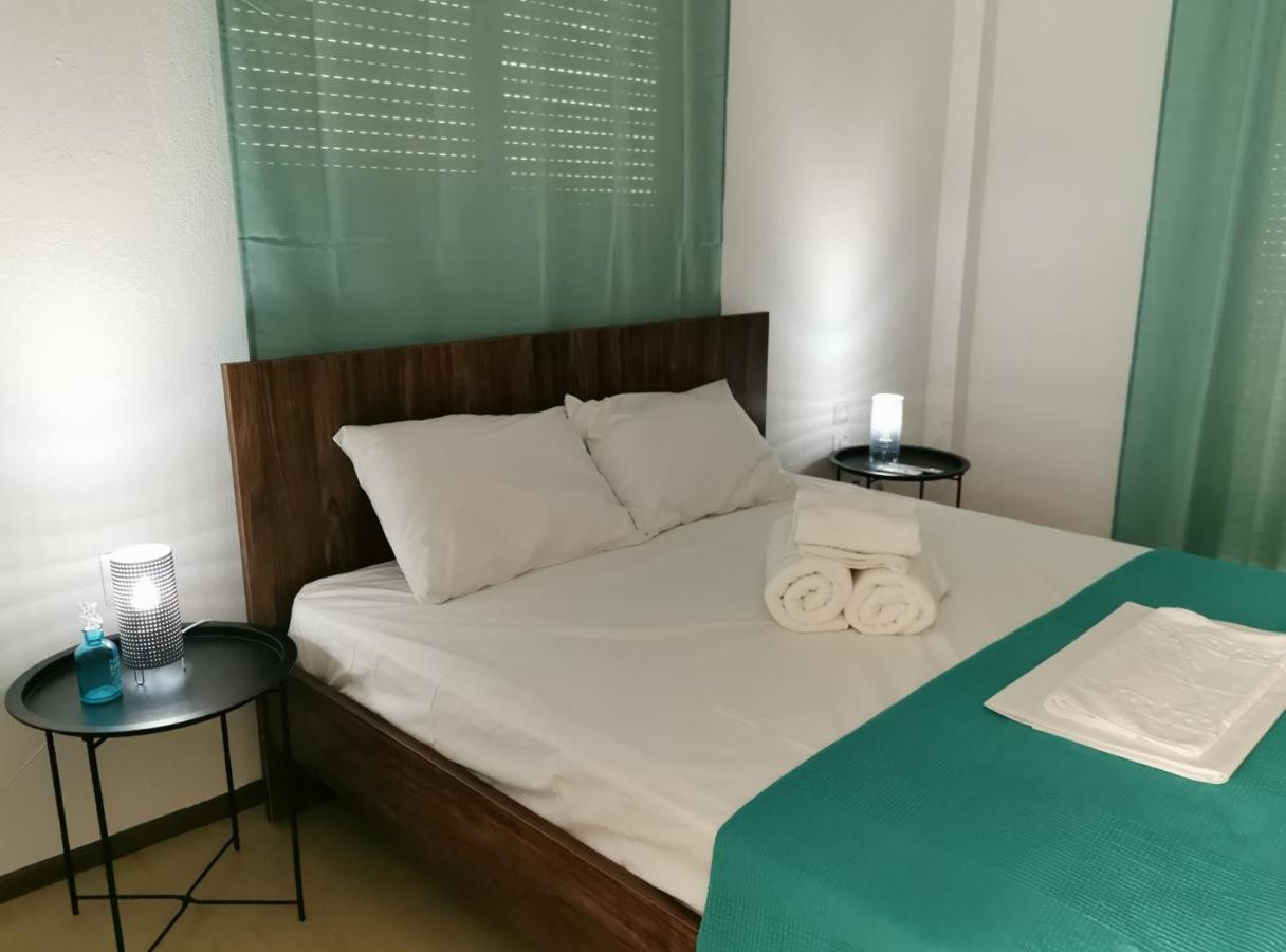 La Familia Apartments Olympiakí Aktí Екстериор снимка