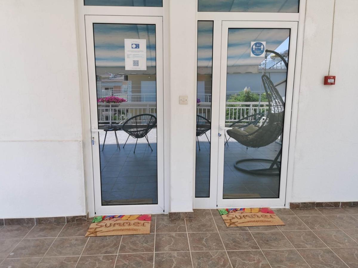 La Familia Apartments Olympiakí Aktí Екстериор снимка