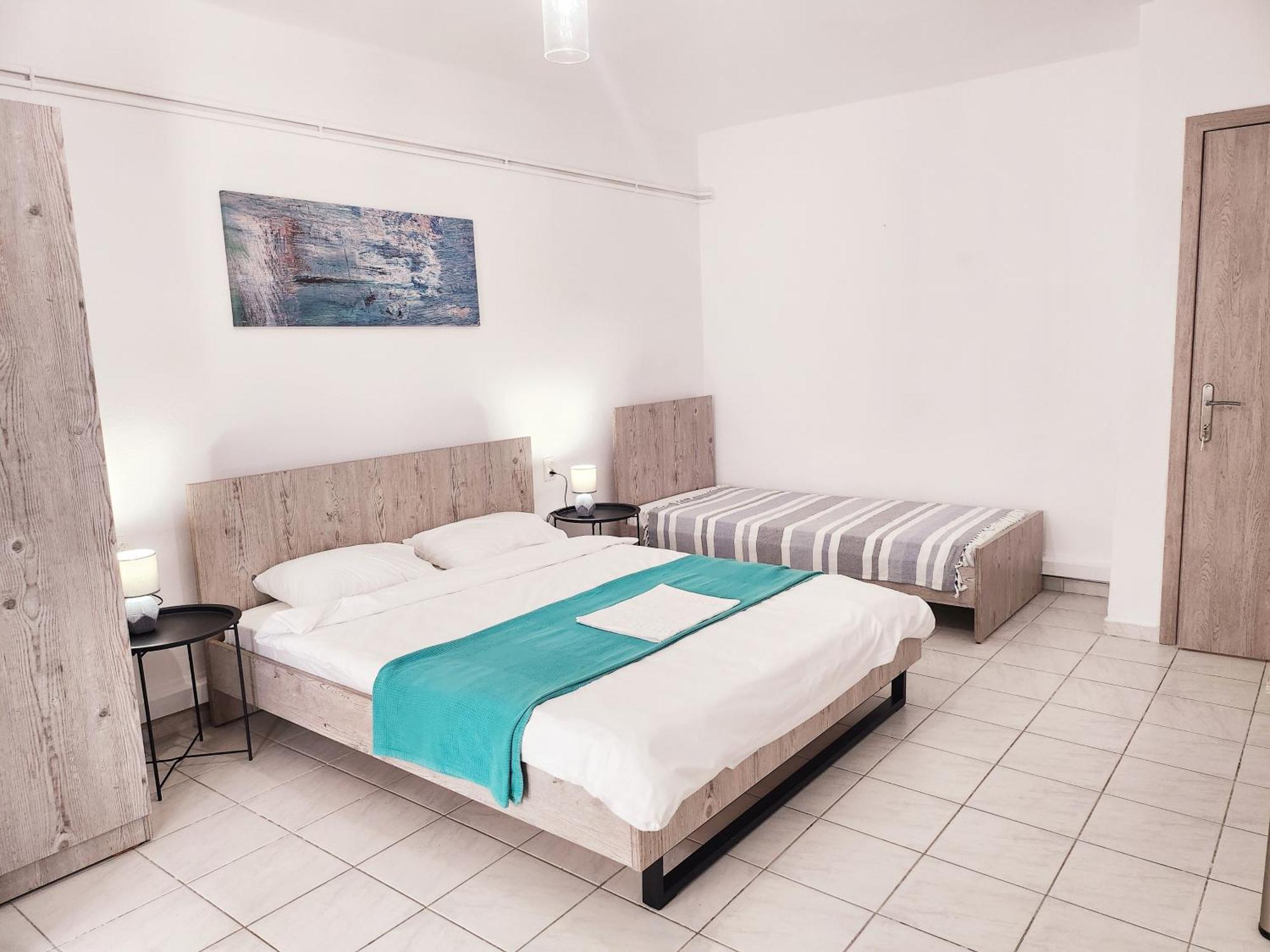 La Familia Apartments Olympiakí Aktí Екстериор снимка