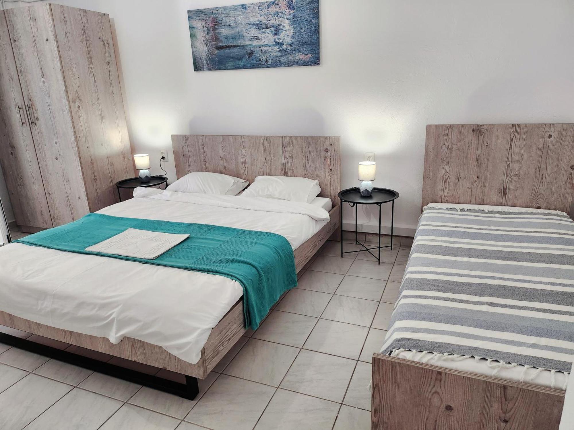La Familia Apartments Olympiakí Aktí Екстериор снимка